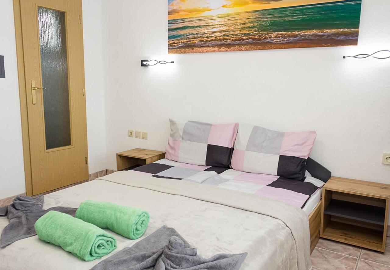 Two Identical Designer 2Bd Flats With Sea View In Balchik By Flat Mаnager Lejlighed Eksteriør billede