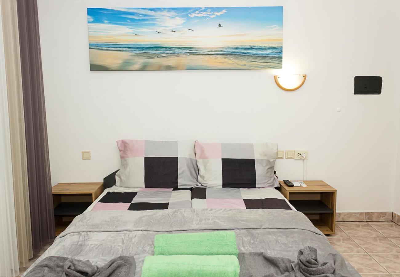 Two Identical Designer 2Bd Flats With Sea View In Balchik By Flat Mаnager Lejlighed Eksteriør billede