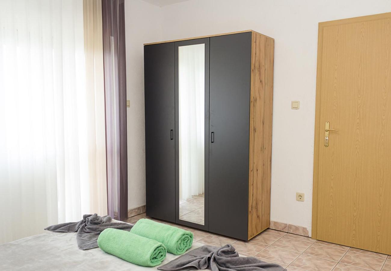 Two Identical Designer 2Bd Flats With Sea View In Balchik By Flat Mаnager Lejlighed Eksteriør billede